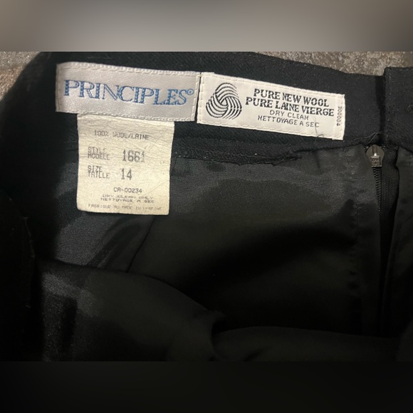 Vintage Principles Pure New Wool Skirt – Made in UK – Size 14 - Picture 4 of 6